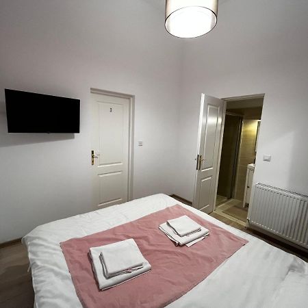 Mira Duo Room Brașov Exterior foto